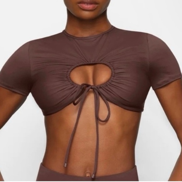 SKIMS Other - NWT skims recycled swim ruched tshirt